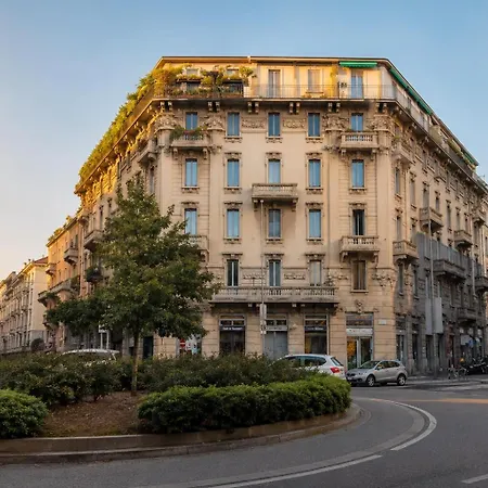 Plinio House 公寓